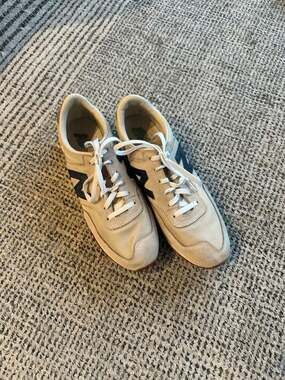 New Balance 720 Retro Suede and Mesh Sneakers in Tan/Navy